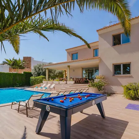 3378 Portichol Villa *